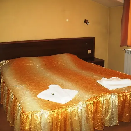 Donchev 3* Μπάνσκο