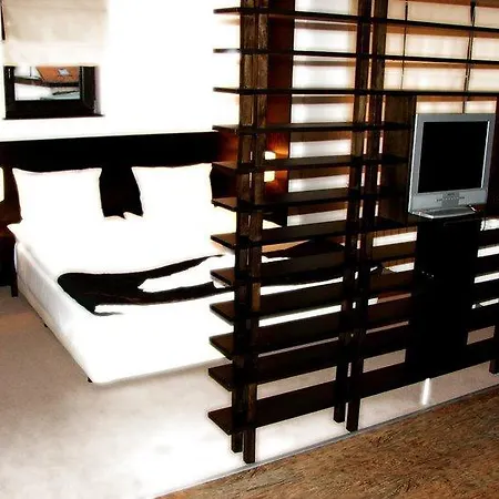 Donchev Hotel 3*